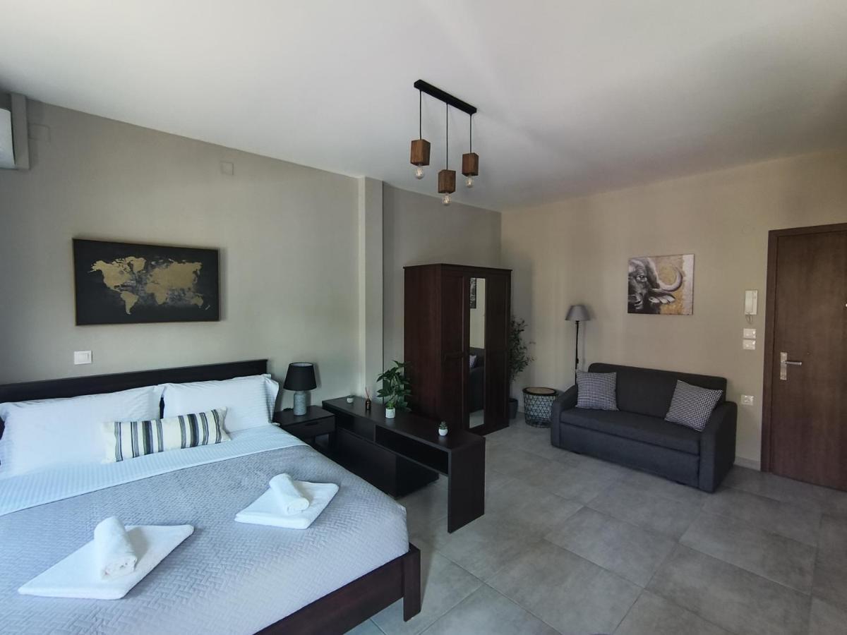 Casa En El Lago -Luxury Apartments In The Historical Center Of อิโออันนินา ภายนอก รูปภาพ